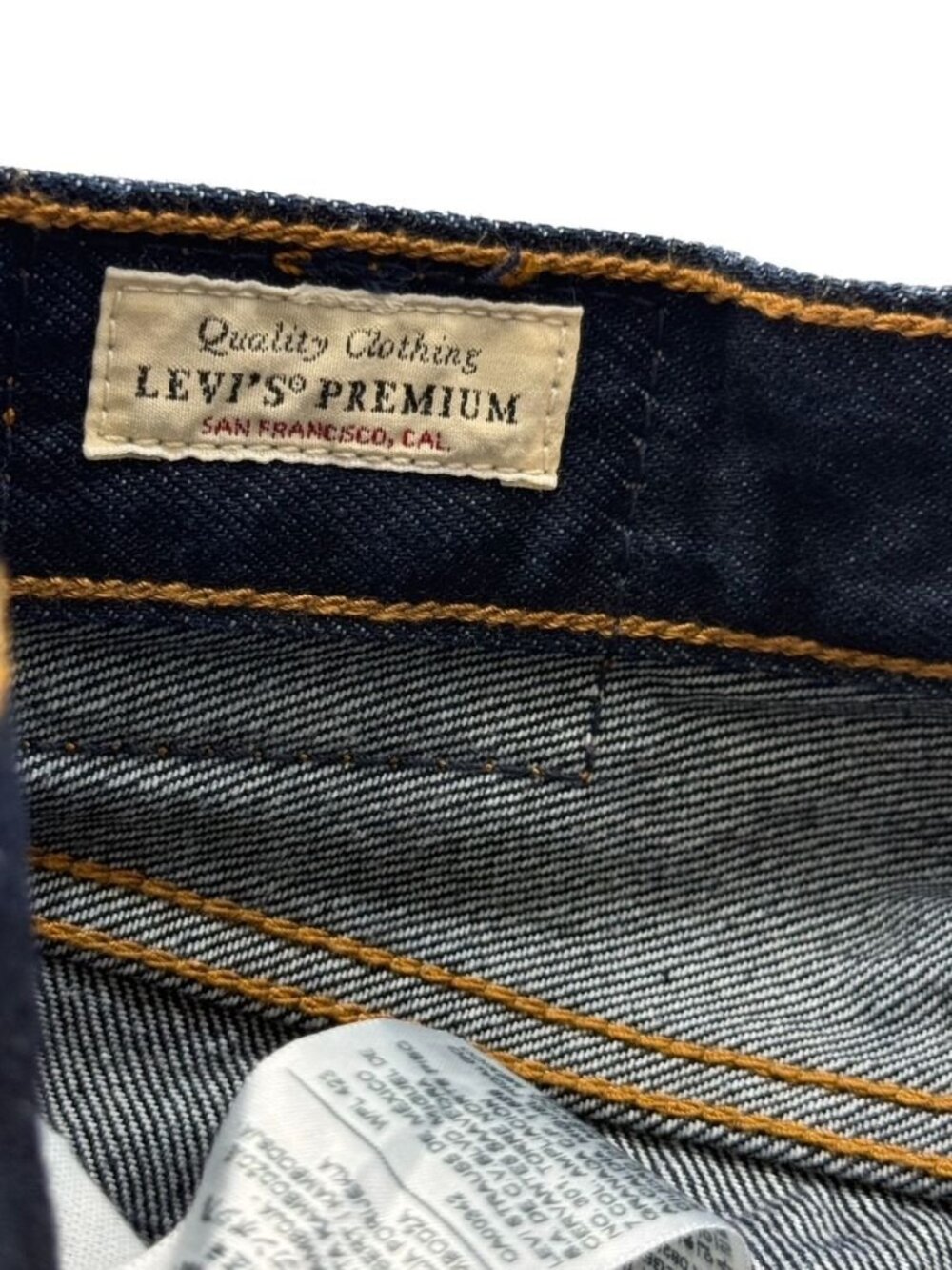 Levi's Women's 501 90s Western Jeans Button Fly Dark Indigo Classic Size W27xL30 - Picture 9 of 15